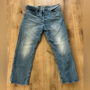 Levi's Relaxed Fit Faded Blue Jeans